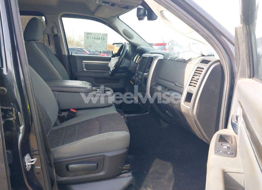 Photo 5 of 2019 Ram 1500 CLASSIC BIG HORN 4X2 6'4 BOX (VIN 1C6RR6TT2KS693366)