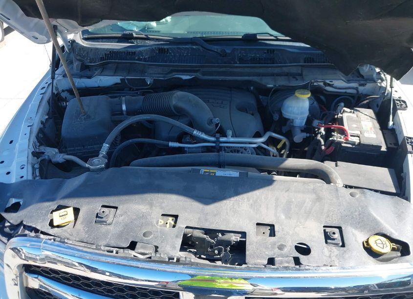 Photo 10 of 2019 Ram 1500 CLASSIC SLT (VIN 1C6RR6TT3KS512291)