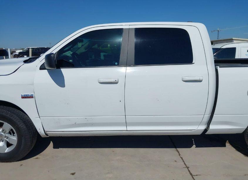 Photo 14 of 2019 Ram 1500 CLASSIC SLT (VIN 1C6RR6TT3KS512291)