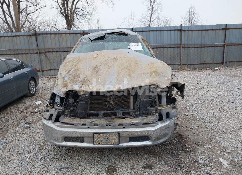 Photo 12 of 2019 Ram 1500 CLASSIC SLT 4X2 6'4 BOX (VIN 1C6RR6TT3KS682487)