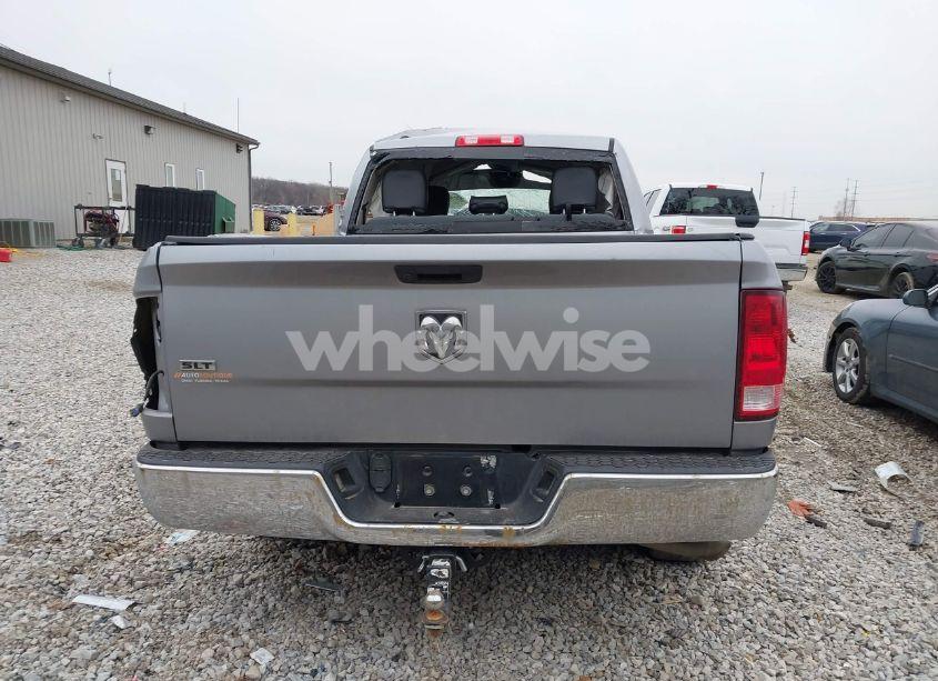 Photo 16 of 2019 Ram 1500 CLASSIC SLT 4X2 6'4 BOX (VIN 1C6RR6TT3KS682487)