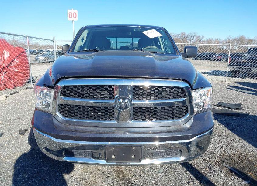 Photo 12 of 2019 Ram 1500 CLASSIC SLT 4X2 6'4 BOX (VIN 1C6RR6TT4KS584634)