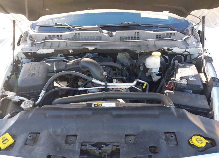 Photo 10 of 2020 Ram 1500 CLASSIC SLT 4X2 6'4 BOX (VIN 1C6RR6TT4LS133902)