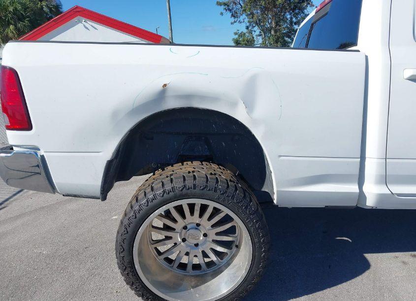 Photo 21 of 2020 Ram 1500 CLASSIC SLT 4X2 6'4 BOX (VIN 1C6RR6TT4LS133902)