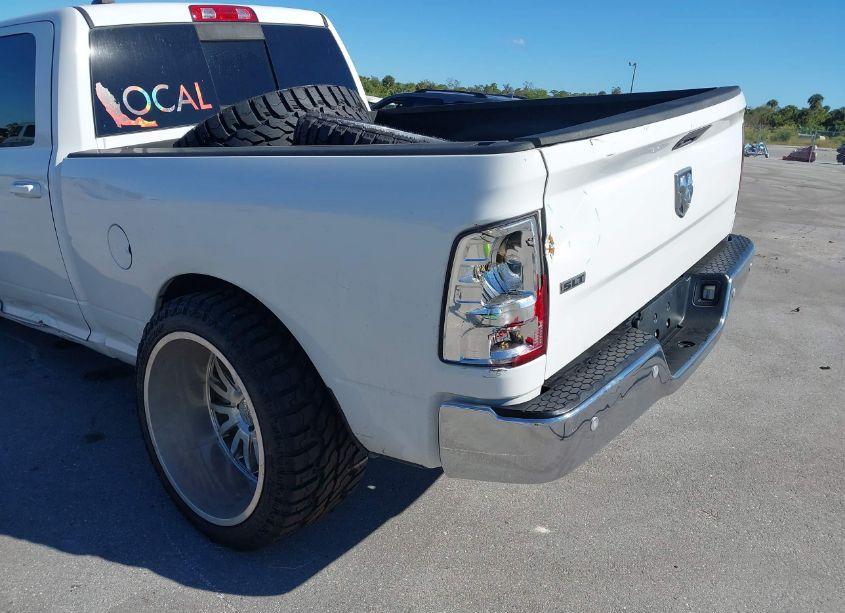 Photo 22 of 2020 Ram 1500 CLASSIC SLT 4X2 6'4 BOX (VIN 1C6RR6TT4LS133902)