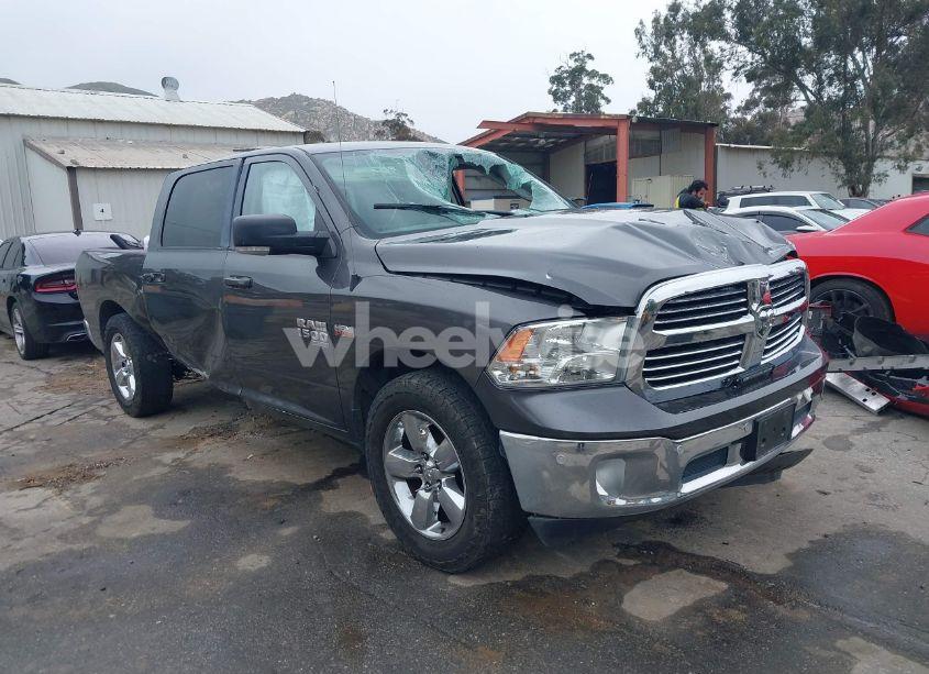 2019 Ram 1500 CLASSIC BIG HORN 4X2 6'4 BOX (VIN 1C6RR6TT5KS512552) main photo