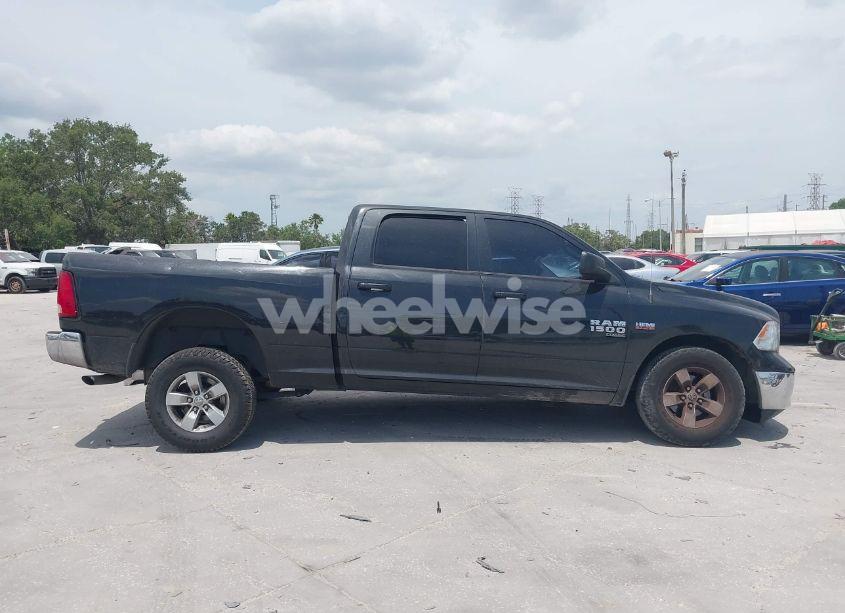 Photo 14 of 2019 Ram 1500 CLASSIC SLT 4X2 6'4 BOX (VIN 1C6RR6TT5KS561556)