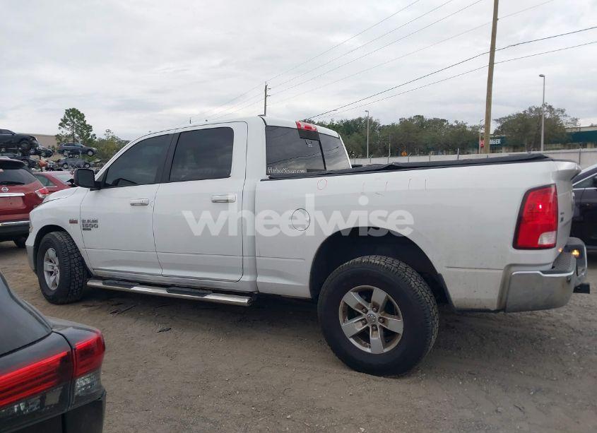 Photo 14 of 2019 Ram 1500 CLASSIC SLT 4X2 6'4 BOX (VIN 1C6RR6TT5KS571875)