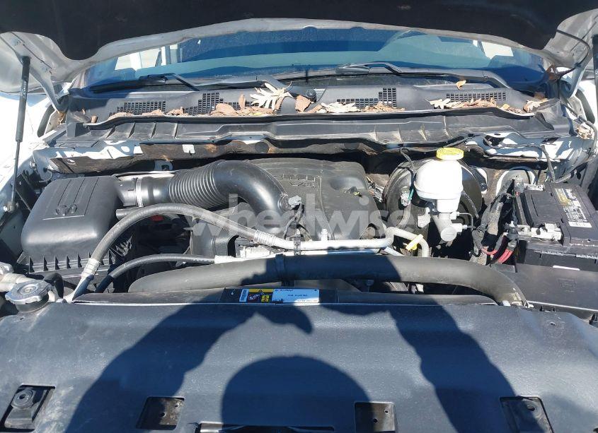 Photo 10 of 2019 Ram 1500 CLASSIC (VIN 1C6RR6TT5KS602932)