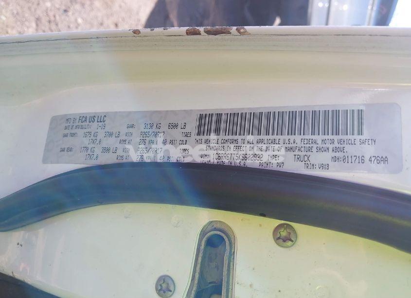 Photo 9 of 2019 Ram 1500 CLASSIC (VIN 1C6RR6TT5KS602932)