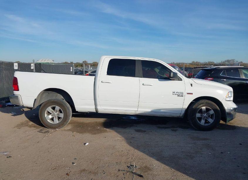 Photo 13 of 2019 Ram 1500 CLASSIC (VIN 1C6RR6TT5KS657252)