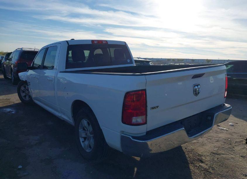 Photo 3 of 2019 Ram 1500 CLASSIC (VIN 1C6RR6TT5KS657252)