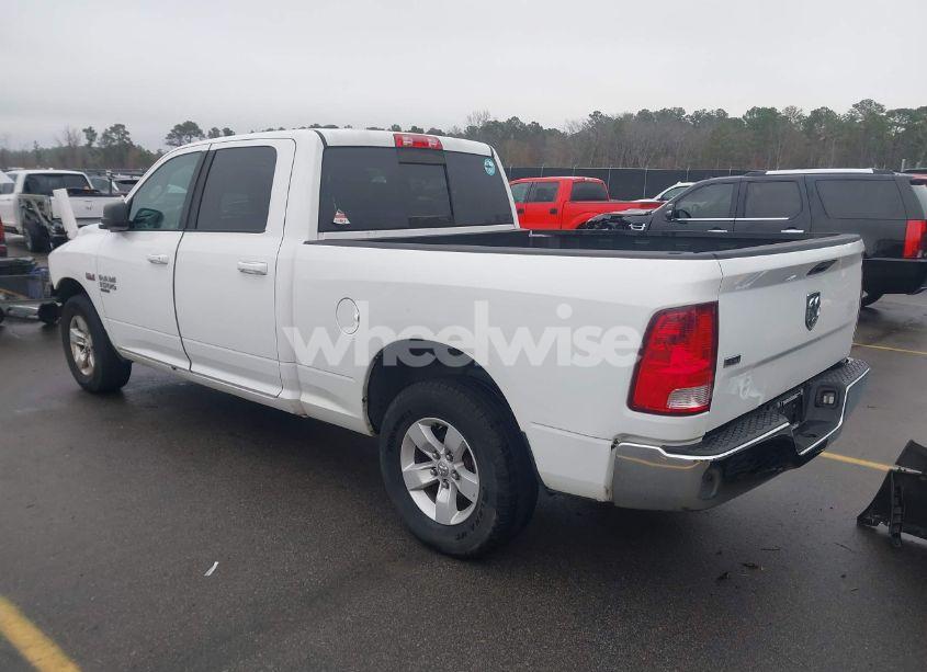 Photo 3 of 2020 Ram 1500 CLASSIC SLT 4X2 6'4 BOX (VIN 1C6RR6TT5LS102691)