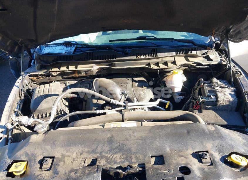 Photo 10 of 2019 Ram 1500 CLASSIC SLT 4X2 6'4 BOX (VIN 1C6RR6TT6KS722254)