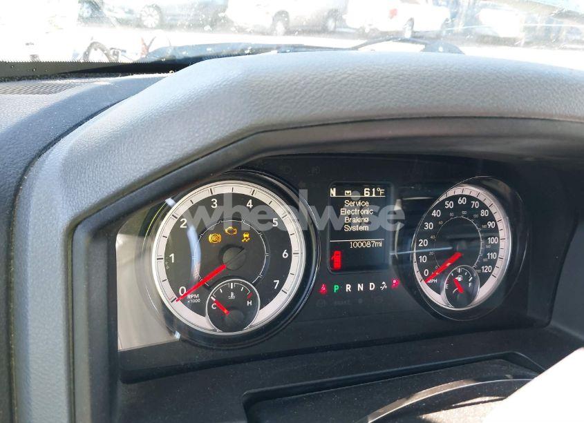 Photo 15 of 2019 Ram 1500 CLASSIC SLT 4X2 6'4 BOX (VIN 1C6RR6TT6KS722254)