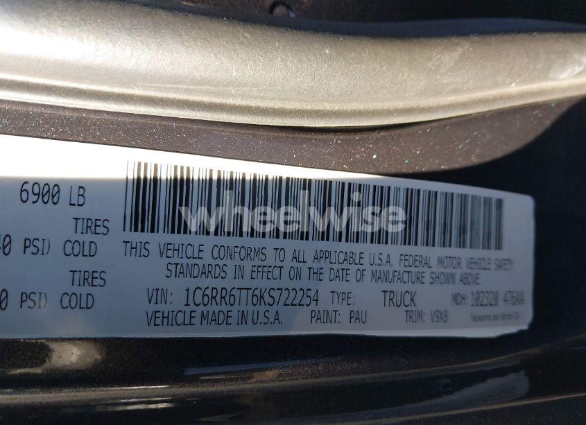 Photo 9 of 2019 Ram 1500 CLASSIC SLT 4X2 6'4 BOX (VIN 1C6RR6TT6KS722254)