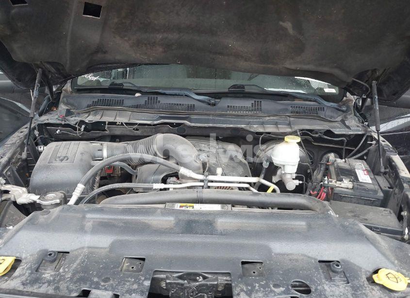 Photo 10 of 2017 Ram 1500 SLT 4X2 6'4 BOX (VIN 1C6RR6TT7HS775330)