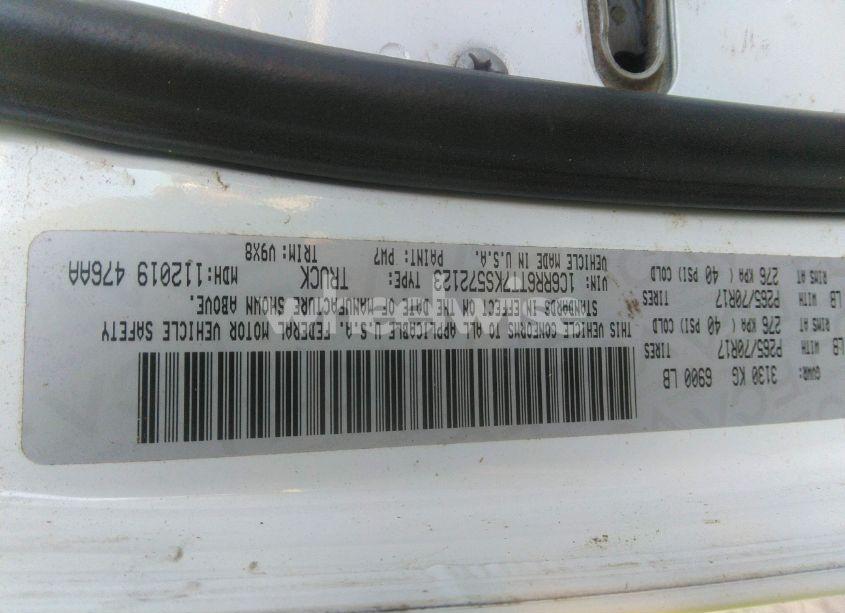 Photo 9 of 2019 Ram 1500 CLASSIC SLT 4X2 6'4 BOX (VIN 1C6RR6TT7KS572123)