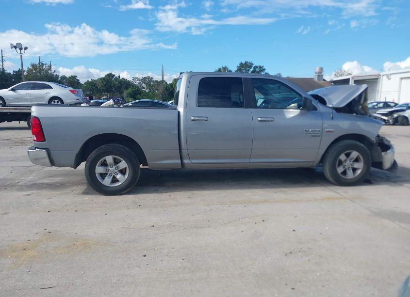 Photo 13 of 2021 Ram 1500 CLASSIC SLT 4X2 6'4 BOX (VIN 1C6RR6TT7MS516010)