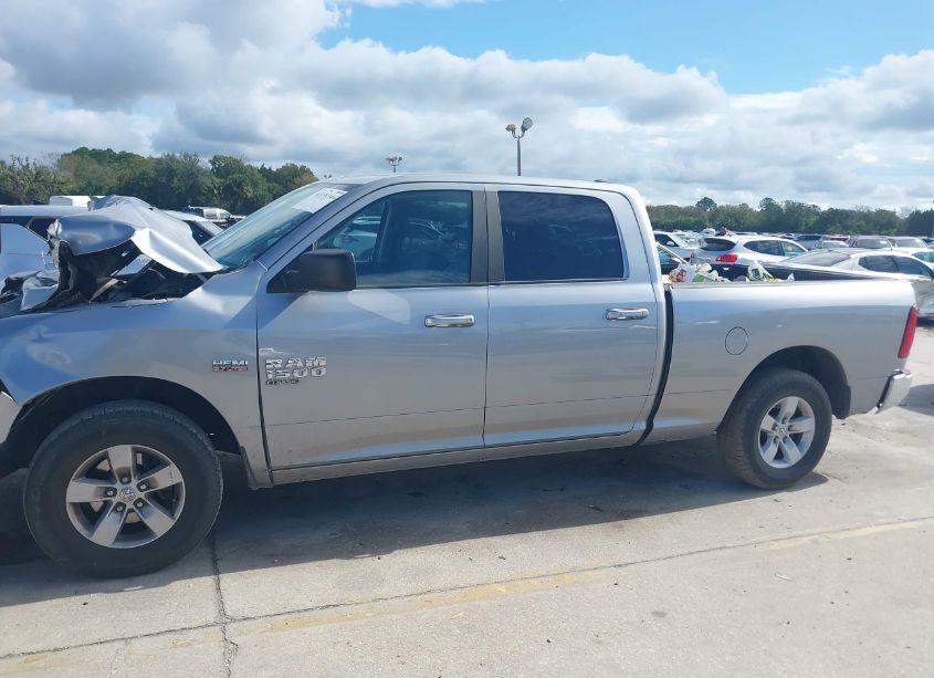 Photo 14 of 2021 Ram 1500 CLASSIC SLT 4X2 6'4 BOX (VIN 1C6RR6TT7MS516010)