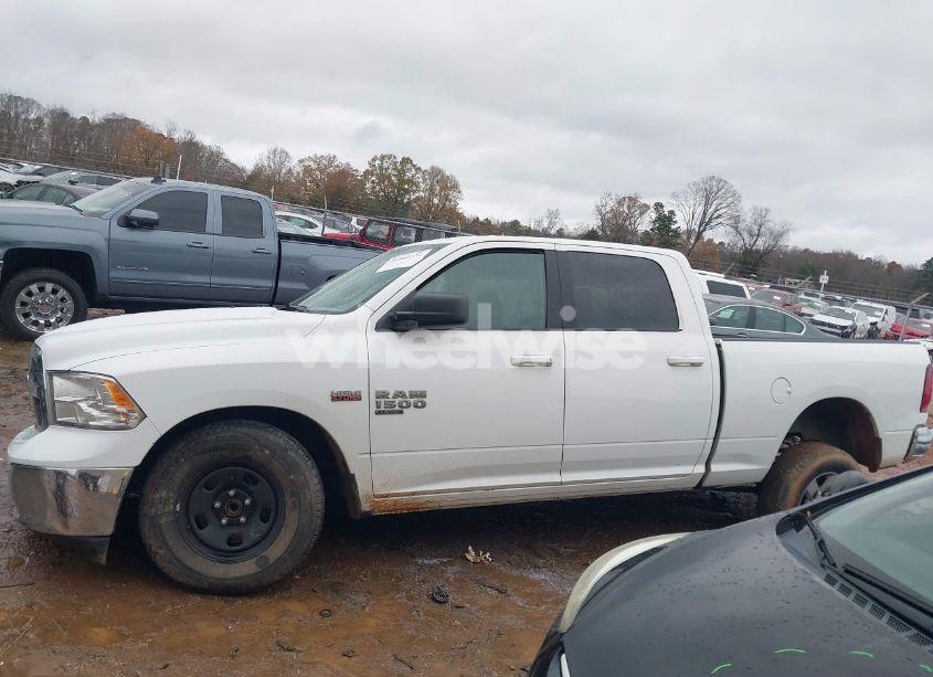Photo 14 of 2019 Ram 1500 CLASSIC SLT 4X2 6'4 BOX (VIN 1C6RR6TT8KS584944)