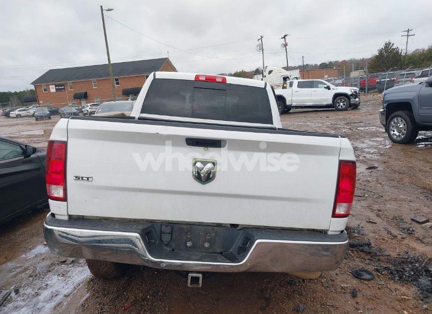 Photo 16 of 2019 Ram 1500 CLASSIC SLT 4X2 6'4 BOX (VIN 1C6RR6TT8KS584944)