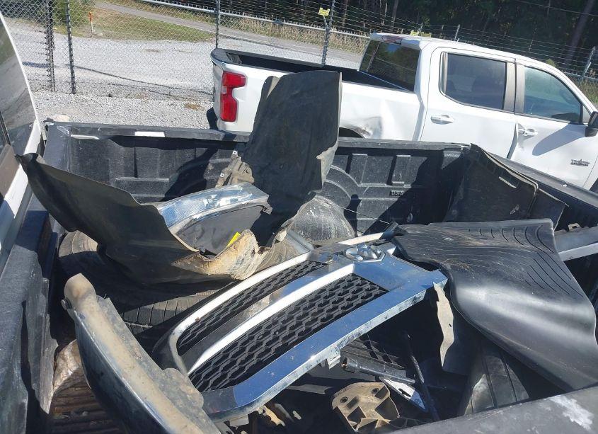 Photo 12 of 2019 Ram 1500 CLASSIC (VIN 1C6RR6TT8KS613083)