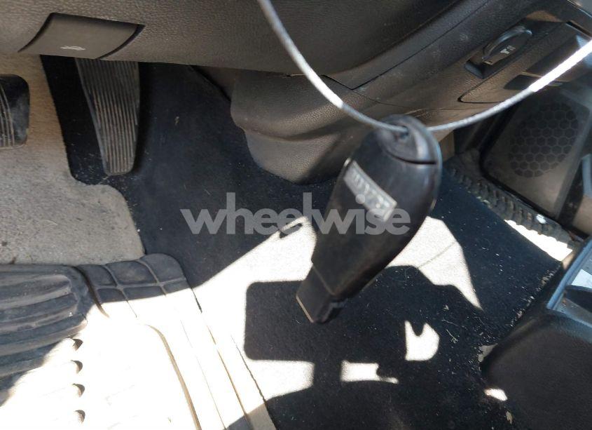 Photo 11 of 2019 Ram 1500 CLASSIC SLT 4X2 6'4 BOX (VIN 1C6RR6TT9KS561561)