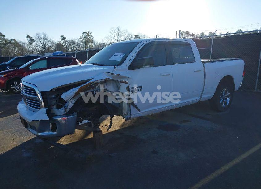 Photo 2 of 2019 Ram 1500 CLASSIC BIG HORN 4X2 6'4 BOX (VIN 1C6RR6TT9KS585035)