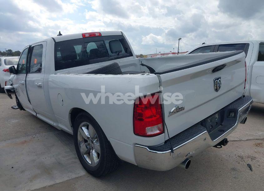 Photo 3 of 2019 Ram 1500 CLASSIC BIG HORN 4X2 6'4 BOX (VIN 1C6RR6TT9KS613142)