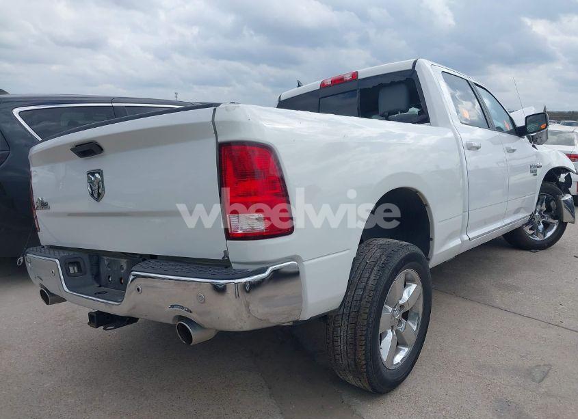 Photo 4 of 2019 Ram 1500 CLASSIC BIG HORN 4X2 6'4 BOX (VIN 1C6RR6TT9KS613142)