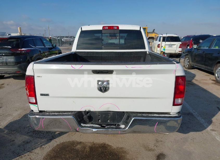Photo 16 of 2019 Ram 1500 CLASSIC SLT 4X2 6'4 BOX (VIN 1C6RR6TTXKS643976)