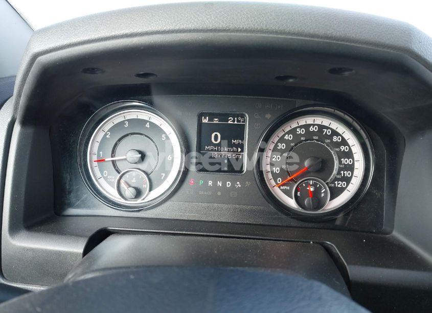 Photo 7 of 2019 Ram 1500 CLASSIC SLT 4X2 6'4 BOX (VIN 1C6RR6TTXKS643976)