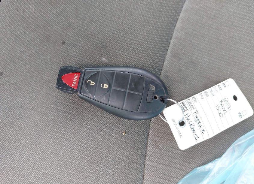 Photo 11 of 2021 Ram 1500 CLASSIC SLT 4X2 6'4 BOX (VIN 1C6RR6TTXMS516163)