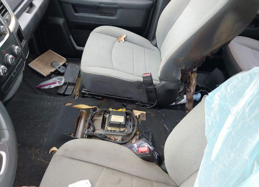 Photo 14 of 2021 Ram 1500 CLASSIC SLT 4X2 6'4 BOX (VIN 1C6RR6TTXMS516163)