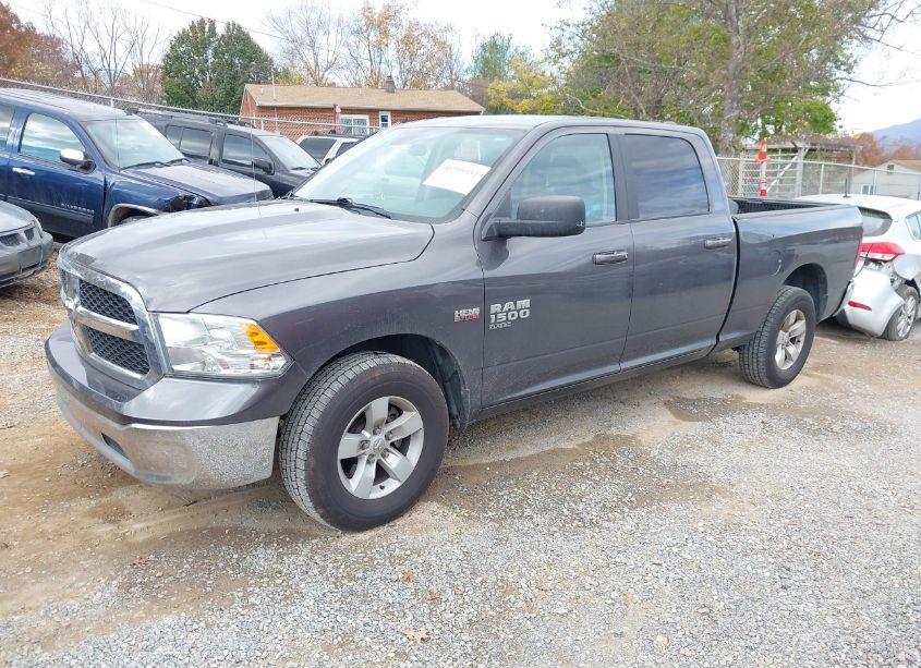 Photo 2 of 2021 Ram 1500 CLASSIC SLT 4X2 6'4 BOX (VIN 1C6RR6TTXMS516163)