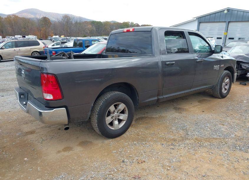 Photo 4 of 2021 Ram 1500 CLASSIC SLT 4X2 6'4 BOX (VIN 1C6RR6TTXMS516163)