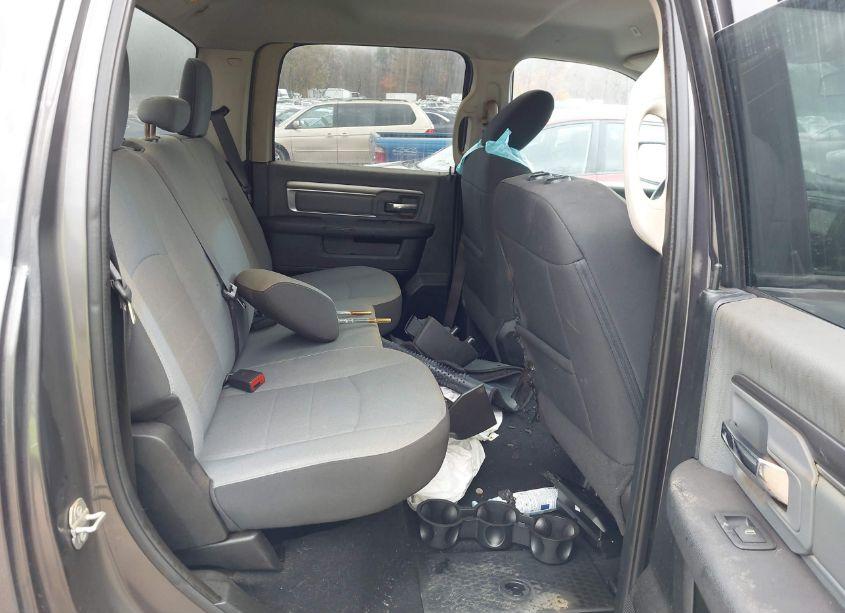 Photo 8 of 2021 Ram 1500 CLASSIC SLT 4X2 6'4 BOX (VIN 1C6RR6TTXMS516163)