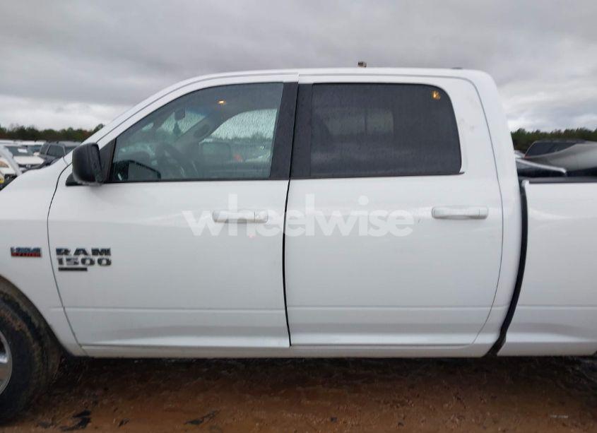 Photo 15 of 2021 Ram 1500 CLASSIC SLT 4X2 6'4 BOX (VIN 1C6RR6TTXMS516292)