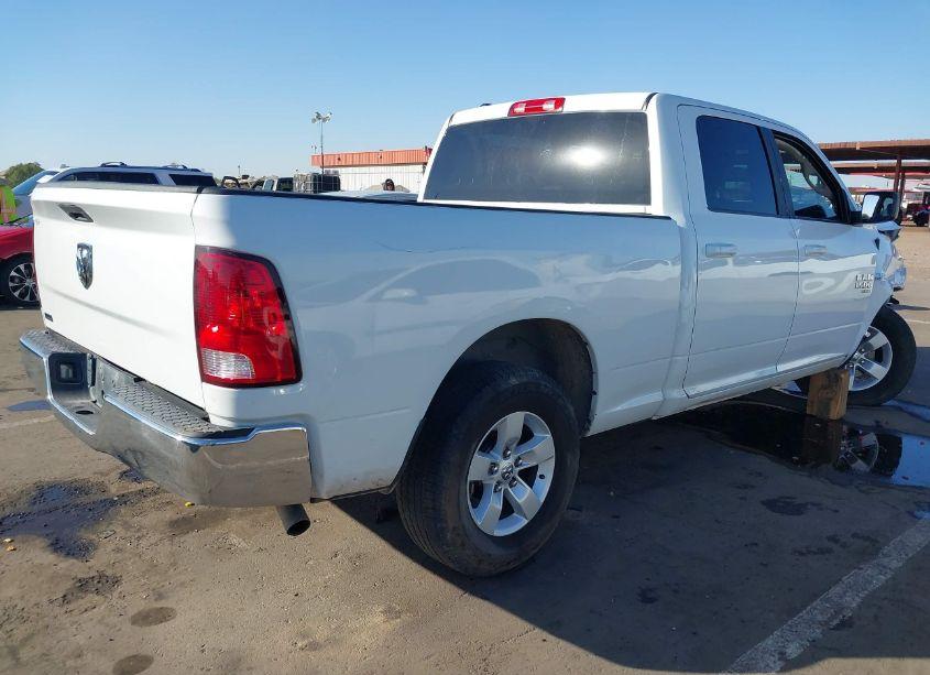 Photo 4 of 2021 Ram 1500 CLASSIC SLT 4X2 6'4 BOX (VIN 1C6RR6TTXMS520715)