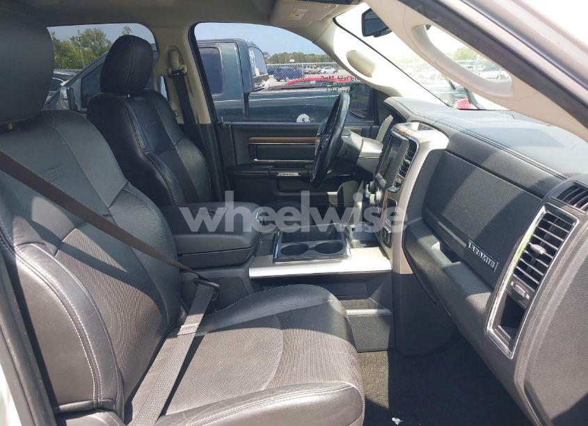 Photo 5 of 2014 Ram 1500 LARAMIE (VIN 1C6RR6VT7ES358752)