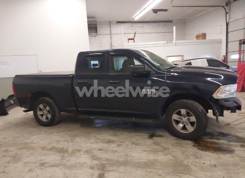 Photo 14 of 2017 Ram 1500 EXPRESS 4X4 6'4 BOX (VIN 1C6RR7FG0HS654272)