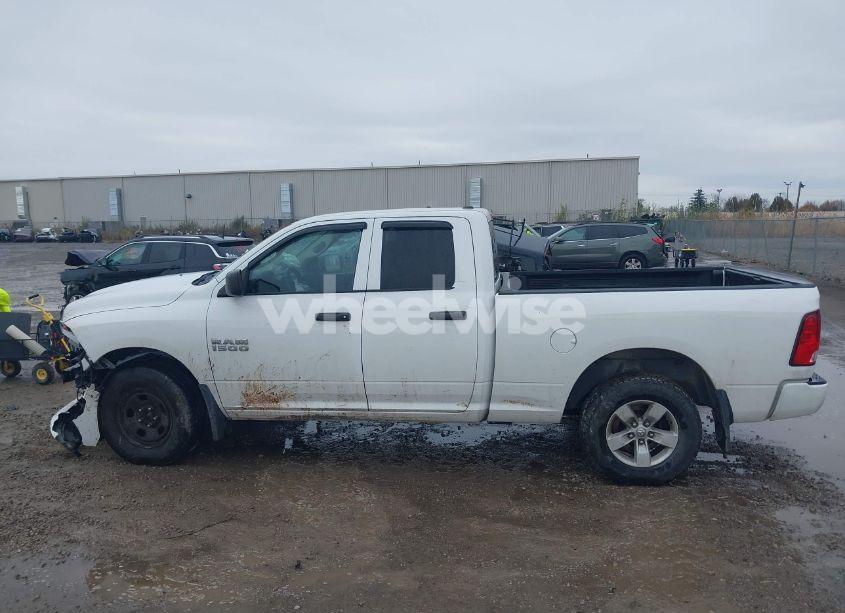 Photo 14 of 2017 Ram 1500 EXPRESS 4X4 6'4 BOX (VIN 1C6RR7FG0HS700490)