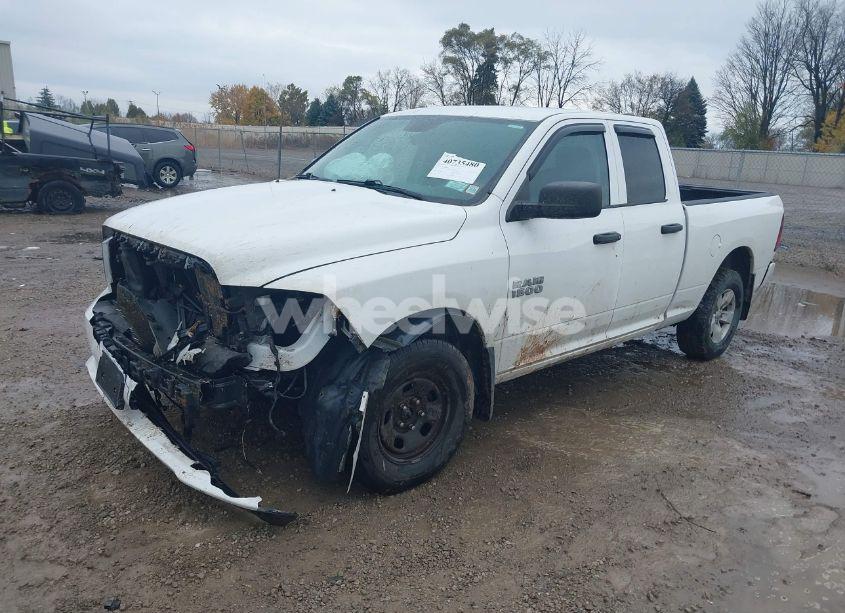 Photo 2 of 2017 Ram 1500 EXPRESS 4X4 6'4 BOX (VIN 1C6RR7FG0HS700490)