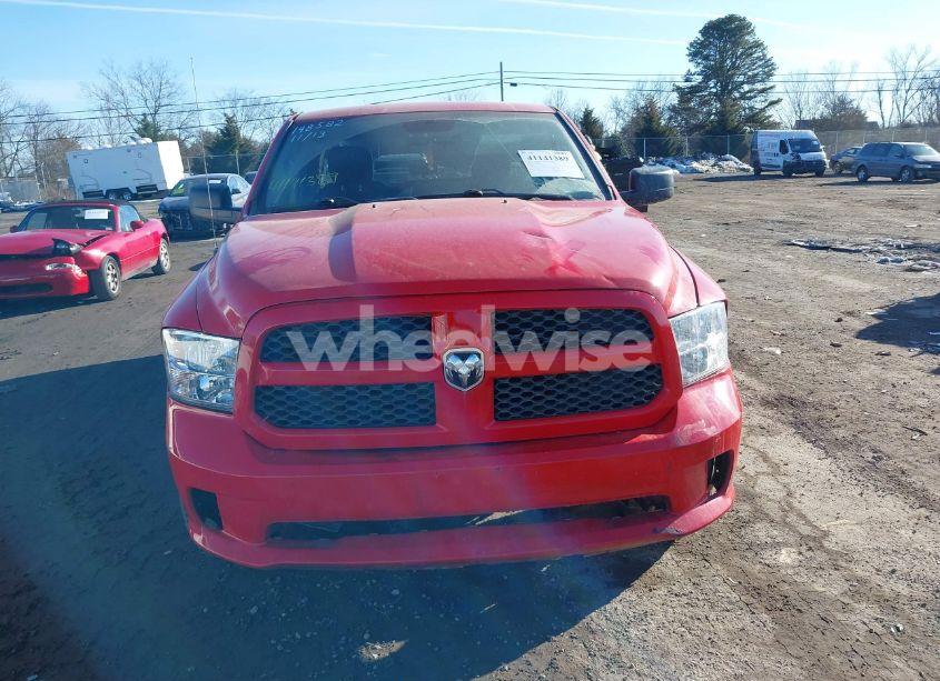 Photo 12 of 2018 Ram 1500 EXPRESS 4X4 6'4 BOX (VIN 1C6RR7FG0JS189403)