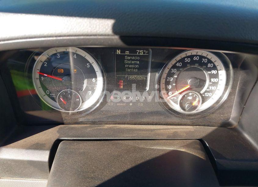 Photo 7 of 2018 Ram 1500 EXPRESS 4X4 6'4 BOX (VIN 1C6RR7FG0JS189403)