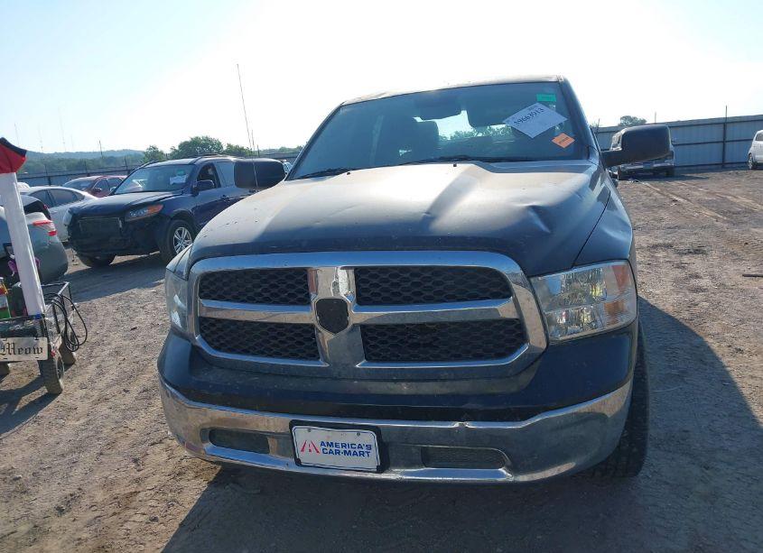 Photo 11 of 2018 Ram 1500 TRADESMAN QUAD CAB 4X4 6'4 BOX (VIN 1C6RR7FG0JS215661)