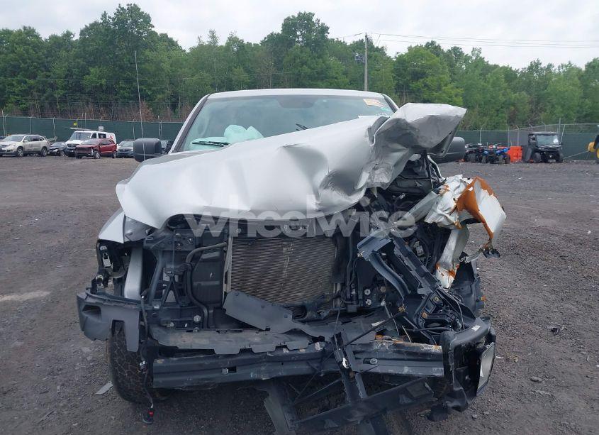 Photo 12 of 2019 Ram 1500 CLASSIC EXPRESS 4X4 6'4 BOX (VIN 1C6RR7FG0KS506159)