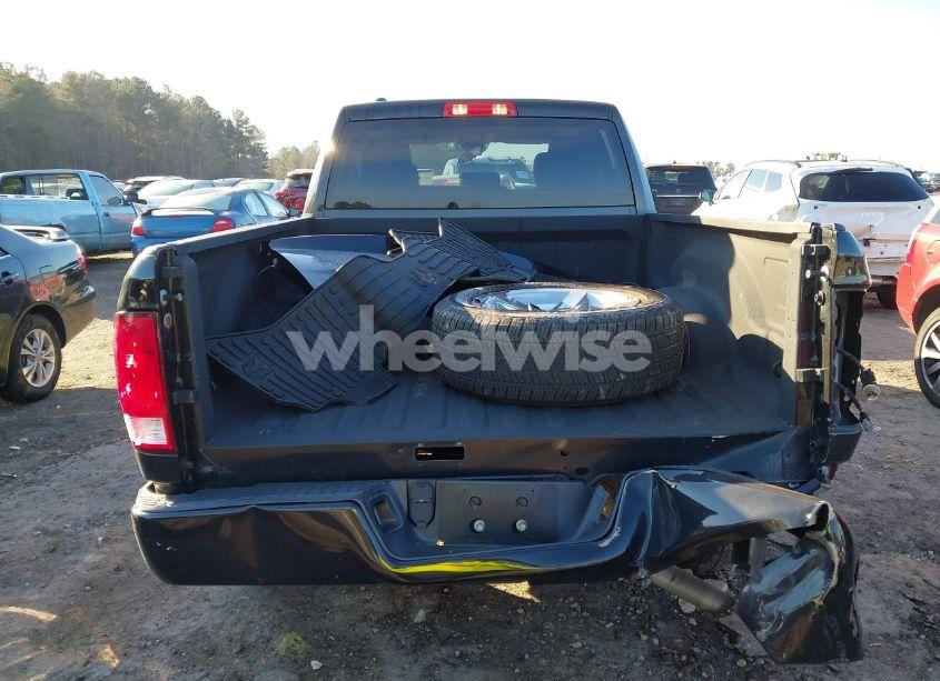 Photo 16 of 2018 Ram 1500 EXPRESS 4X4 6'4 BOX (VIN 1C6RR7FG1JS113902)