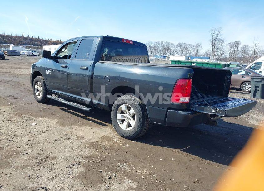 Photo 3 of 2018 Ram 1500 EXPRESS 4X4 6'4 BOX (VIN 1C6RR7FG1JS327742)